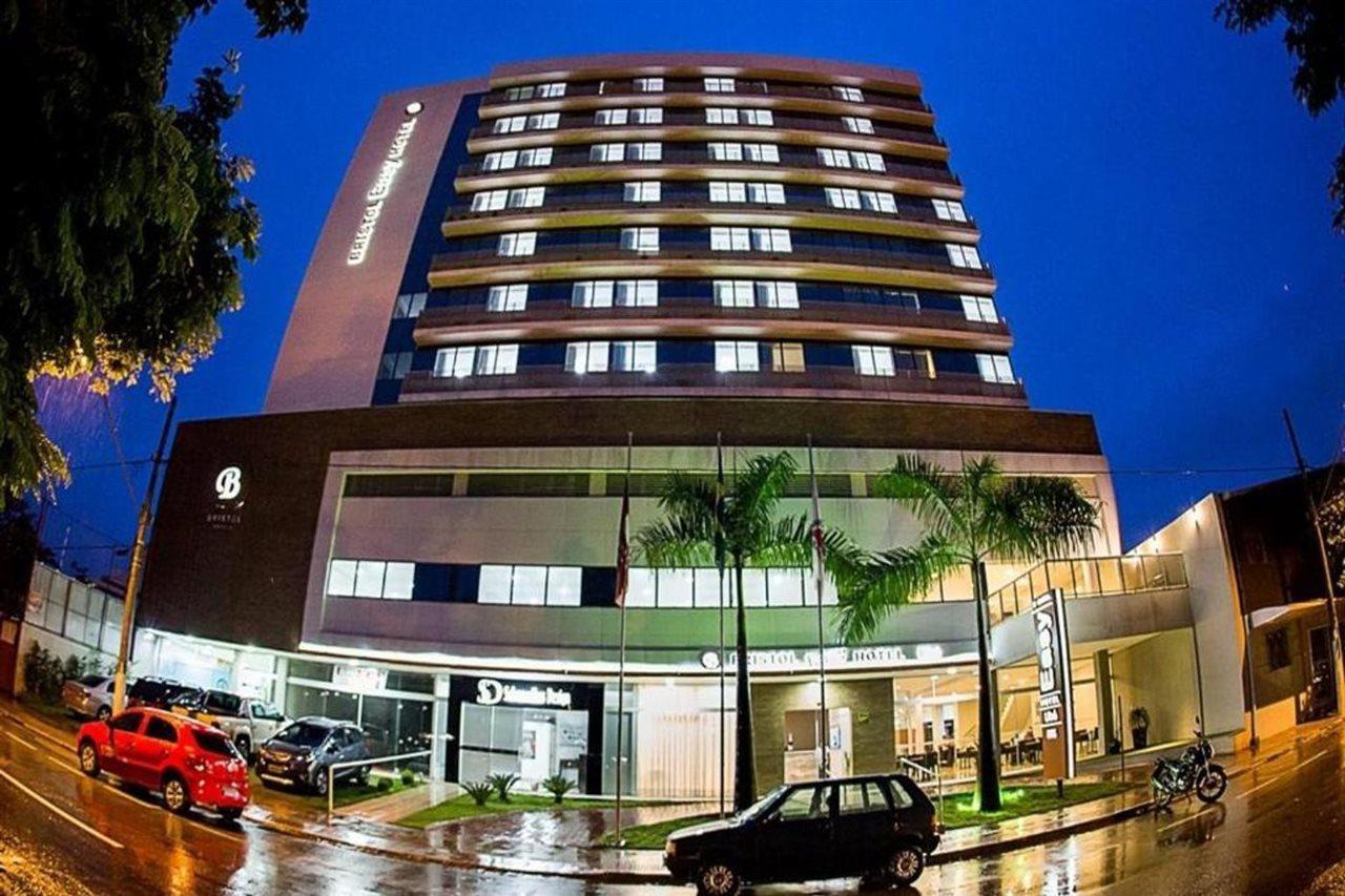 Bristol Easy Uba Hotel Exteriör bild
